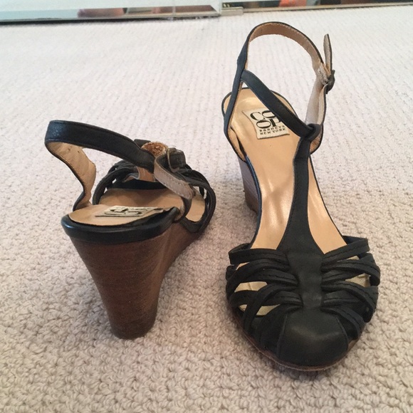 EUC Barney’s CO-OP black woven wedge sandals - Picture 4 of 8